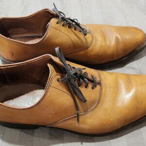 Allen Edmonds Men's Carlyle Size 10- Price Drop!